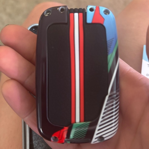 Kunio | NIB sporty Lexus Zinc Alloy Frame Luminous Effect Key Cover w/keychain - Picture 7 of 16